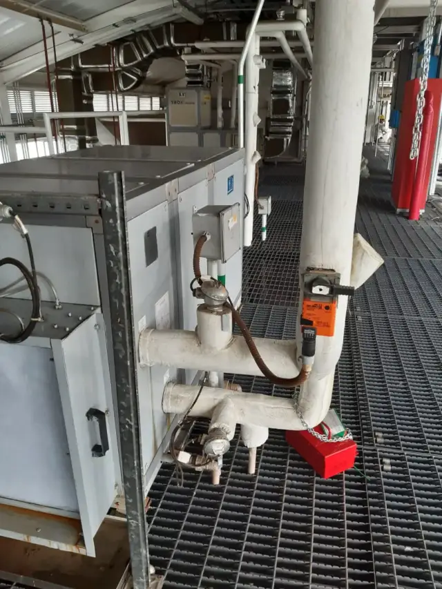 Projeto realizado no Cenpes Laboratório - foto 4 - Projetos Realizados - Rio de Janeiro // Manutenção Preventiva de Ar Condicionado